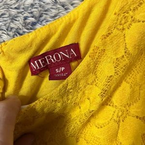 Merona lacy spring beautiful dress size small